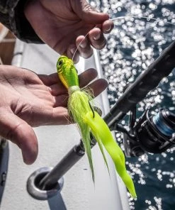 Spro.com BUCKTAIL JIG CHROME CHARTREUSE